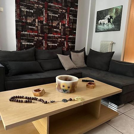 Angel , Luxury 2Bd Apartment Next To The Beach Athens Ngoại thất bức ảnh