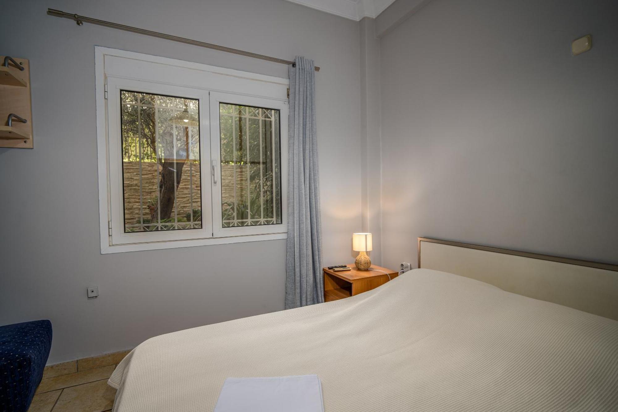 Angel , Luxury 2Bd Apartment Next To The Beach Athens Ngoại thất bức ảnh
