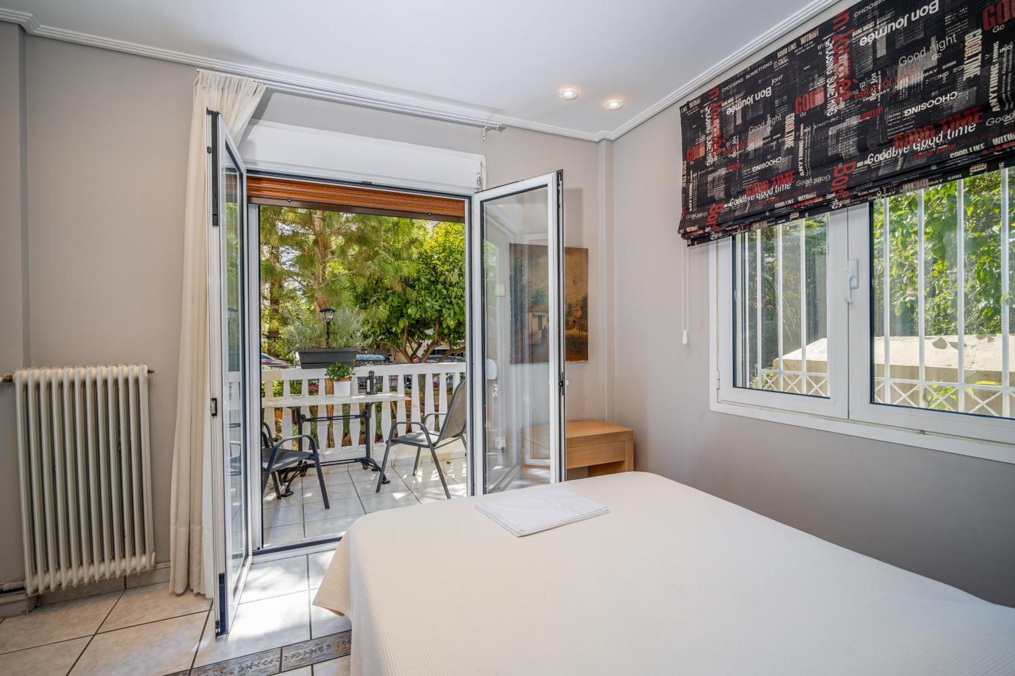 Angel , Luxury 2Bd Apartment Next To The Beach Athens Ngoại thất bức ảnh