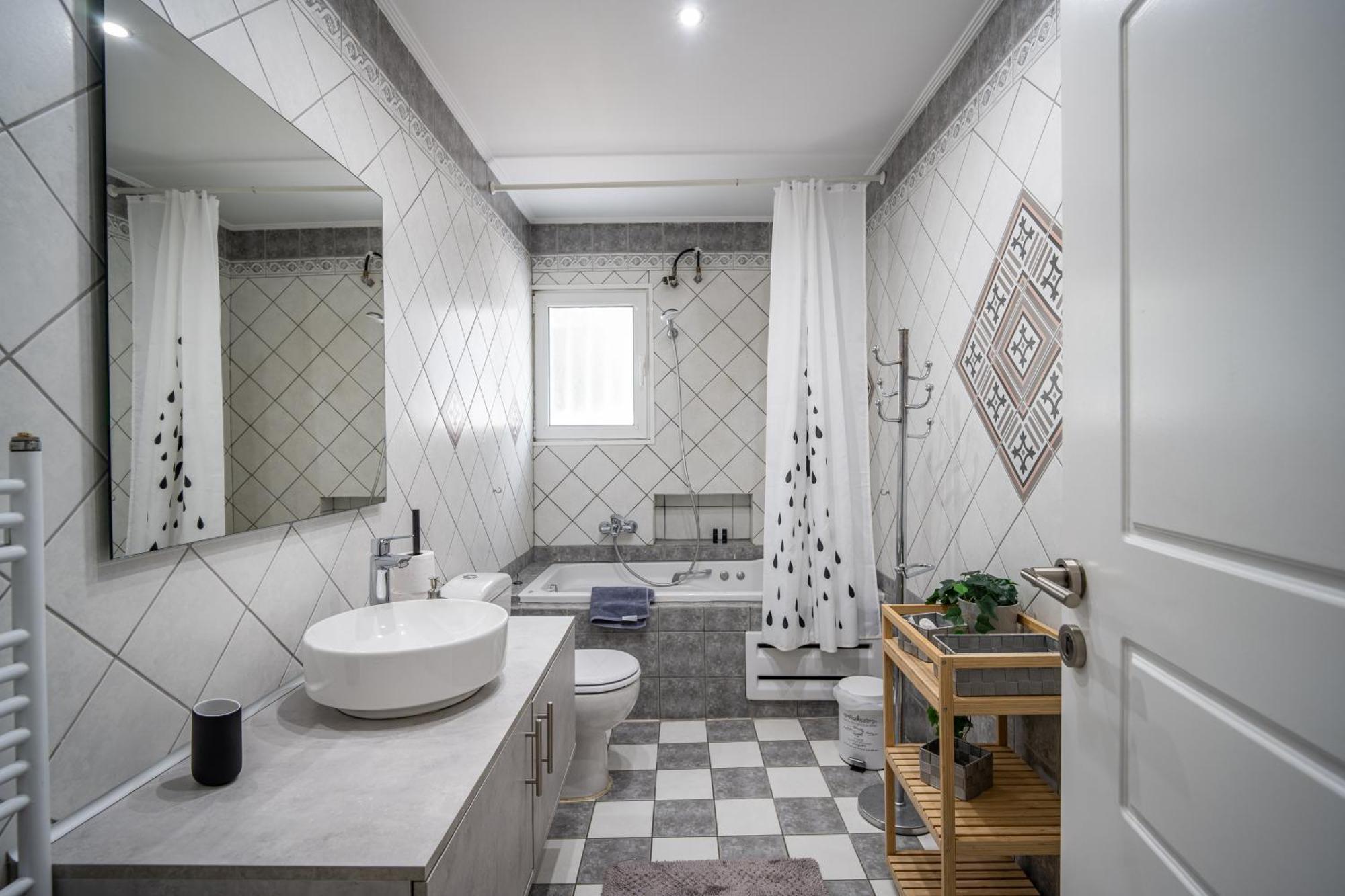 Angel , Luxury 2Bd Apartment Next To The Beach Athens Ngoại thất bức ảnh